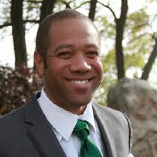 Reginald Oates's Instagram, Twitter & Facebook