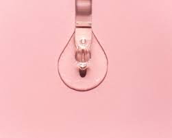 Things you must know about magnesium oil. Magnesium Oil For Hair Everything You Need To Know