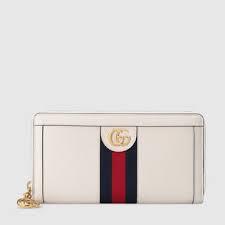 L'eleganza non consiste nell'indossare un vestito nuovo. Hirtelen Racionalizalas Uralkodo Borsellino Gucci Donna Annasebes Com