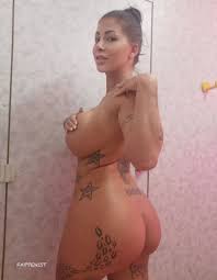 Discover Bellydah's fire - her most explicit nudes on display