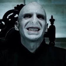 Make daughter look like a wizard from Harry Potter?