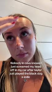 Elise Chadwick's Instagram, Twitter & Facebook