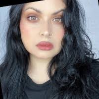 Mari Rivera's Instagram, Twitter & Facebook