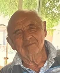 Maureen Mott's Instagram, Twitter & Facebook