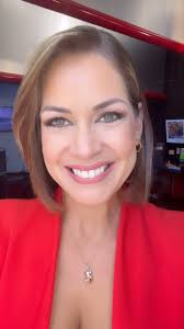 Enamorada del cambio que he visto en mis pestañas. Hace cerca de un mes y  medio comencé a utilizar el R+F Lash Boost. Todas las noches muy  disciplinada me lo aplico y he visto el cambio de una manera ...