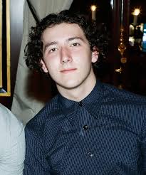 Последние твиты от mephisto (@frankiejonas). Frankie Jonas 30 Seconds Of Fame In Chasing Happiness