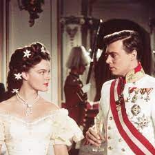 Pictured as a fary tale in the famous sissi film, the real life of the empress of austria was not a bed of roses. Sissi Soll Zur Heldin Einer Internationalen Fernsehserie Werden Adaption Zweier Englischsprachiger Romane Uber Kaiserin Elisabeth In Arbeit Tv Wunschliste
