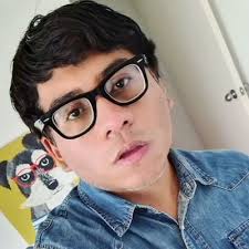 Mariella Zanetti (@karmagusan)