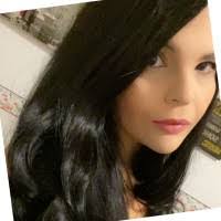 Sara Mineo's Instagram, Twitter & Facebook