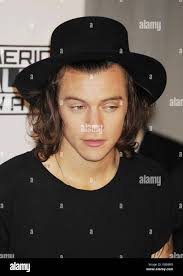 Harry Stiles's Instagram, Twitter & Facebook