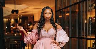 Zola Nombona Took To Her Fans To Reveal She Is Really Missing Her Son In 2020 South African Celebrities Zola Baby Daddy