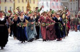 Weitere ideen zu landshut, hochzeit, biskupiec. Landshuter Hochzeit Brauchwiki
