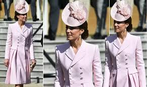 Find out more about the queen's life and reign. Royals Kate Middleton Looks Pretty In Pink As She Attends The Queen S Garden Party In London Kate Middleton