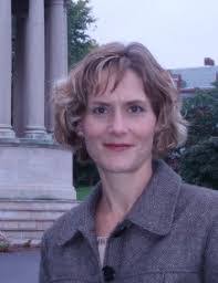 Doris Etienne's Instagram, Twitter & Facebook