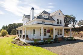 More images for modern hip roof barn » 75 Beautiful Farmhouse Exterior Home With A Hip Roof Pictures Ideas July 2021 Houzz