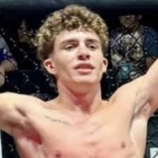 Colin Walker vs. Adrian Ellorega, Combat Quest 31