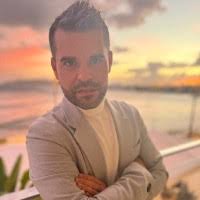 70+ "Valentin-ruiz" profiles