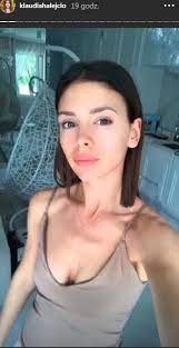 Widzowie kojarzą ją jednak z licznych ról serialowych oraz z filmu. Klaudia Halejcio Pokazala Jak Konturuje Twarz Omg Co Moze Zdzialac Makijaz Kozaczek