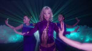 #elcontratoacústico disponible en todas las tiendas digitales spotify, apple music, youtube y más x warner music chile. Vesta Lugg Violeta Video Oficial Youtube