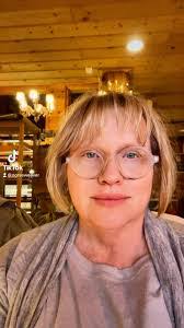 Jessica Statler's Instagram, Twitter & Facebook