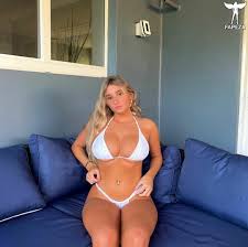 Giannawhitex Nude - Pinuderest.com