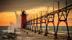 Beautiful Lighthouse In South Haven Michigan Hd Desktop Background Wallpaper Free Beautiful Lighthouse Lighthouse South Haven Michigan