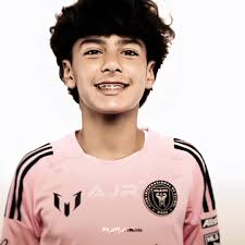 Discussing AJR with Kurtis Conner