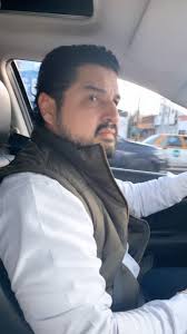 Driving around in Mexico be like… 🚙💨