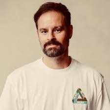 Sean Charles's Instagram, Twitter & Facebook