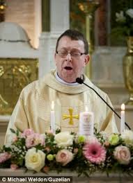 Priest S Surprise Performance At Wedding Leaves Bride Crying With Joy Wedding Leaves Wedding Wedding Service