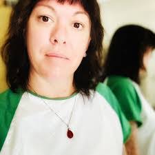 Victoria Piper's Instagram, Twitter & Facebook