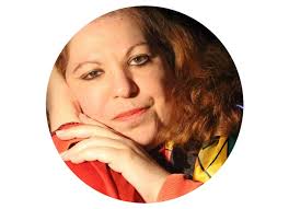 Detrás de cámara me siento feliz"