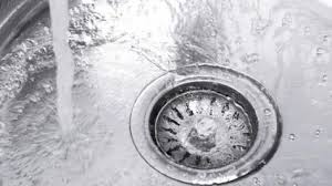Ubel Riechende Abflusse Frag Mutti Stinkender Abfluss Abfluss Richtig Putzen