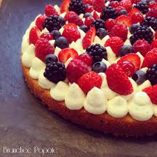 Tarte Vanille Et Fruits Rouges Et Noirs Facon Fantastik De C Michalak Gateau Fruits Rouges Tarte Fruits Rouges Idee Tarte