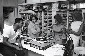 2 days ago · muhammad ali's grandson, pro boxer nico ali walsh, says his famous grandpa talked him out of quitting the sport years ago. Record Store Day Nl On Twitter Muhammad Ali Supporting His Local Record Store