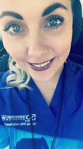 Jesus Christ!! She is GORGEOUS and sexy...