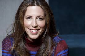 Women in Finance Are Playing Poker to Boost Careers, Negotiation Skills