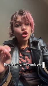 Girl Using The Dixie Chicks Song