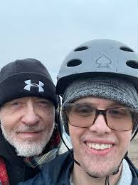 Susan Seningen's Instagram, Twitter & Facebook