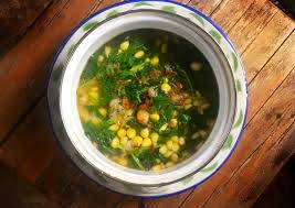 Rasanya pun tak kalah enak dengan jenis sayuran lainnya. 6 Bahan Bikin Bening Bayam Jagung Yang Lezat Cookandrecipe Com