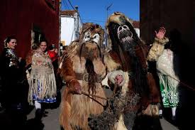 Brown eyes, black hair and darker olive skin are common, but there. Photos Spanish Towns Embrace Peculiar Old Festivals The Durango Herald