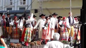 Od pátku do neděle se v domažlicích konaly chodské slavnosti. Postrekovsky Vokynko Chodske Slavnosti Domazlice 15 8 2015 Youtube