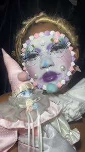 Mexican Clowns vs. Art Toys