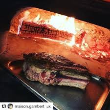 C Est Pas Tout Ca Mais Il Commence A Faire Faim Repost Maison Gambert Cote De Bœuf Pour Deux Personnes Cuite Au Four Lepanyol Food Steak Meat