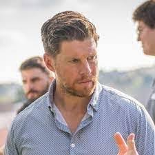 Daryl Starr's Instagram, Twitter & Facebook