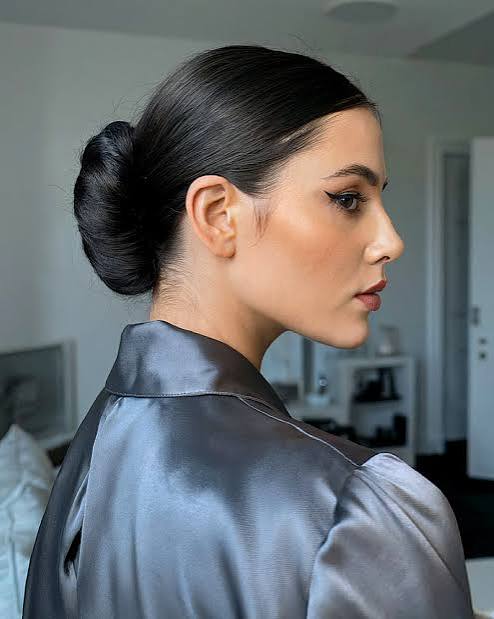 21+ Elegant French Twist Hairstyles That Are Perfect for 2026