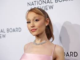 Ariana Grande Says a Deluxe Version of Eternal Sunshine is “In The  Closet” | Teen Vogue