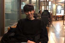 Produser drama korea true beauty telah mengumumkan secara resmi penampilan kim young dae di serial tersebut yang akan tayang awal februari 2021 mendatang. 10 Potret Kim Young Dae Rookie Aktor Yang Boyfriend Material Abis