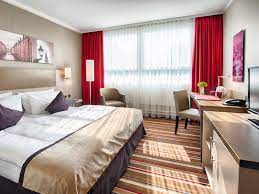 In a perfect location and only 500 m from the international airport of hamburg, the leonardo inn hotel hamburg airport (ex airlines hotel hamburg) welcomes you in a quiet surroundings. Hotel In Hamburg Leonardo Hotel Hamburg City Nord