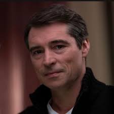 Adam Rhys Dee (@AdamRhysDee)